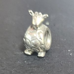 Pandora giraffe. 925